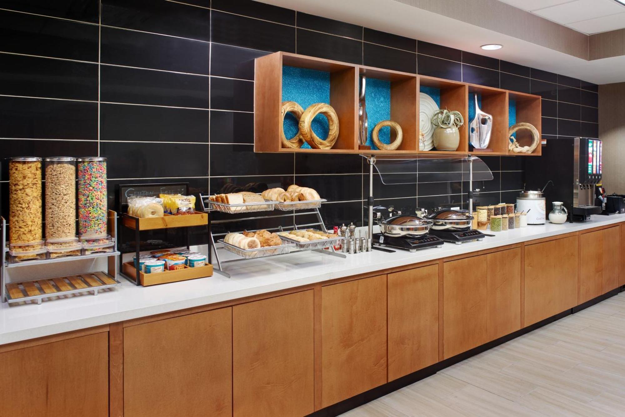 Springhill Suites Charlotte University Research Park Экстерьер фото